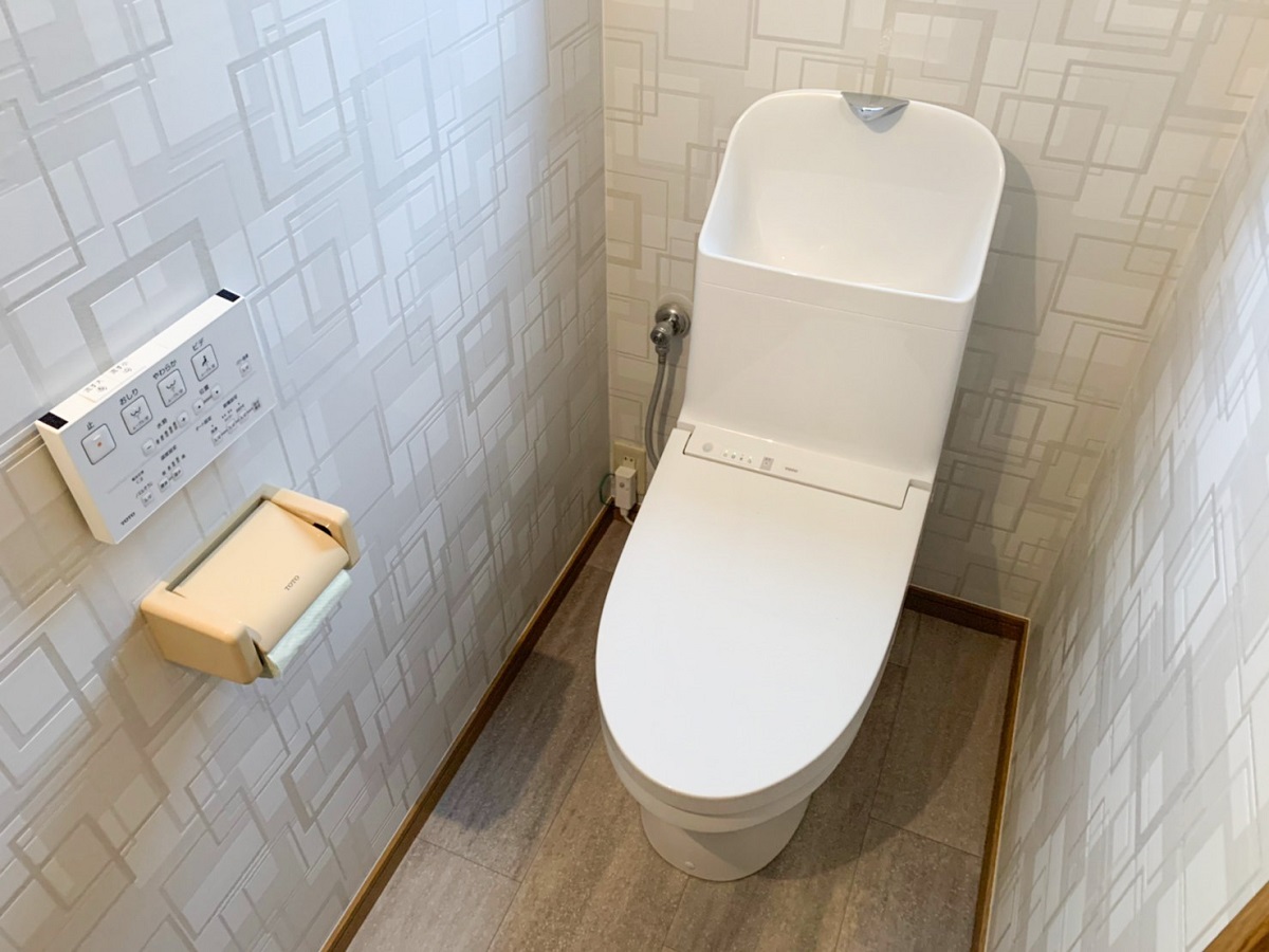 戸建てのトイレリフォームのご紹介です。