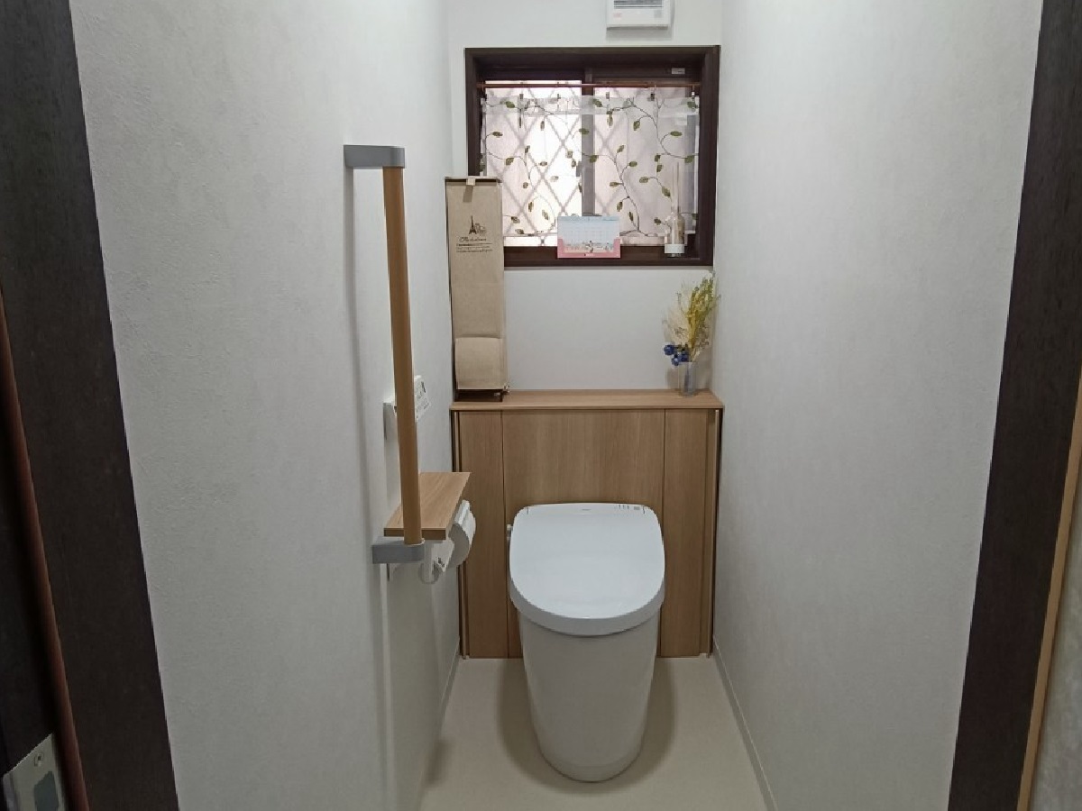 築35年戸建てのトイレリフォームのご紹介です。