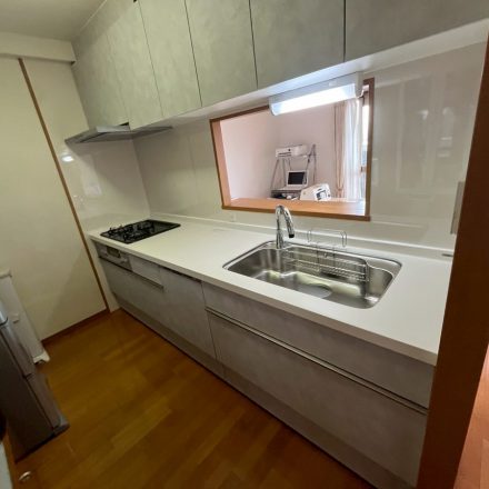 築25年マンションのキッチンリフォームのご紹介です。