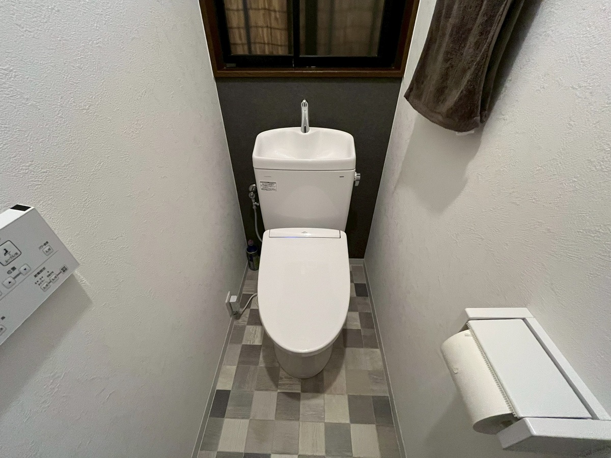 築25年戸建てのトイレリフォームのご紹介です。