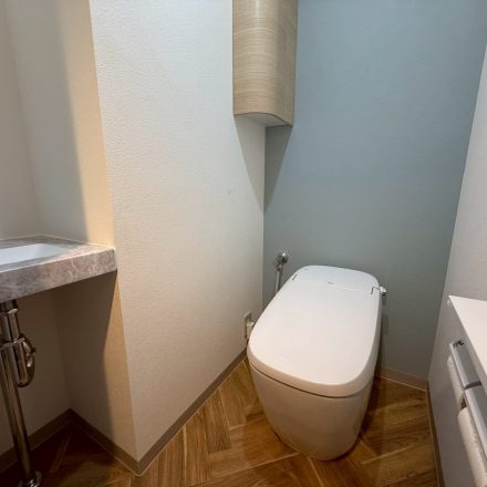 築30年マンションのトイレリフォームのご紹介です。